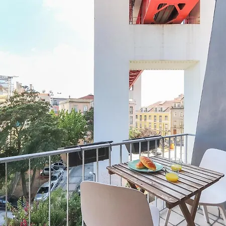 Alcantara Balcony By Homing Appartement *
